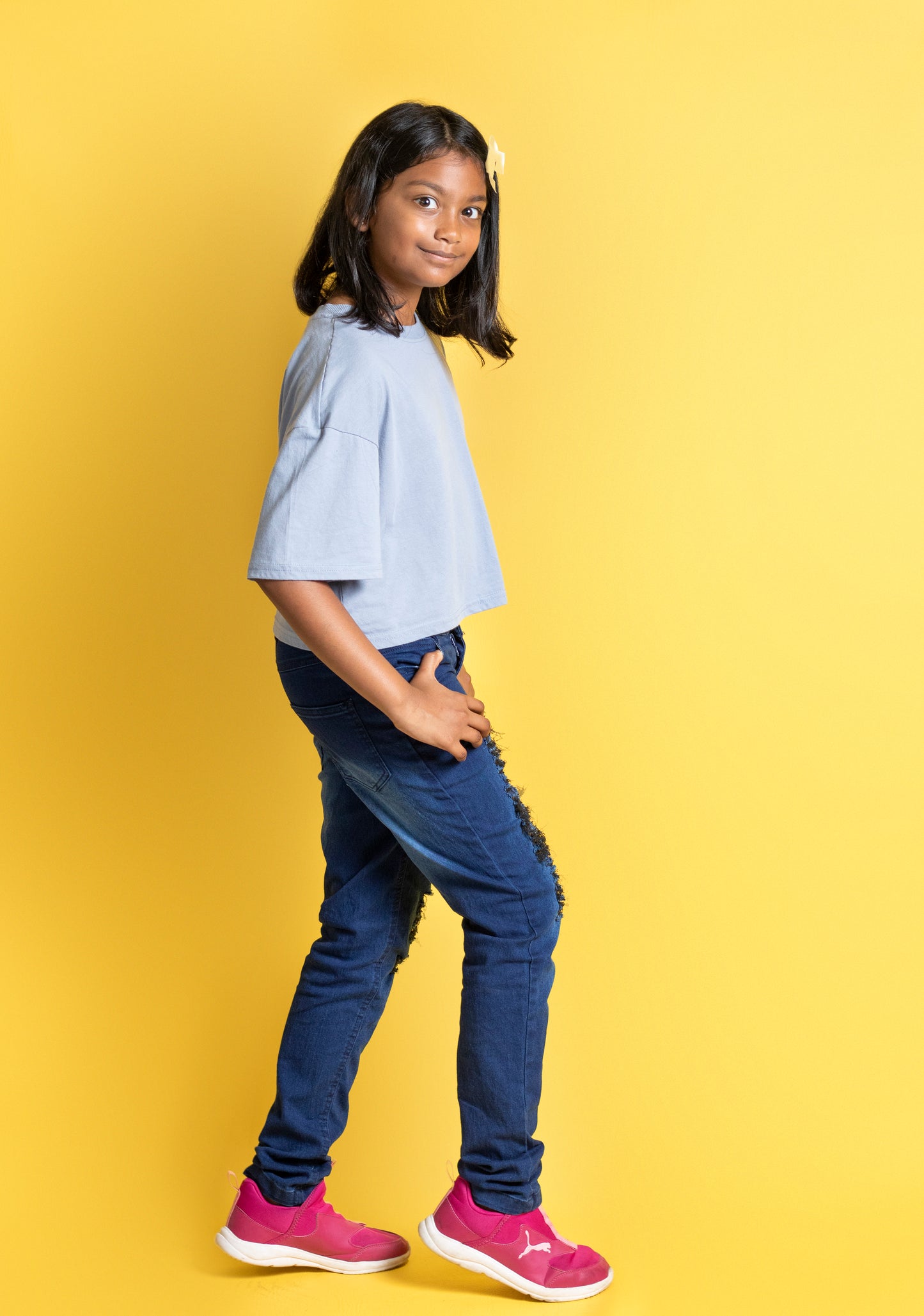 Big Girls 5 Pocket Skinny Fit Jeans With Distressed Detail (DK116)