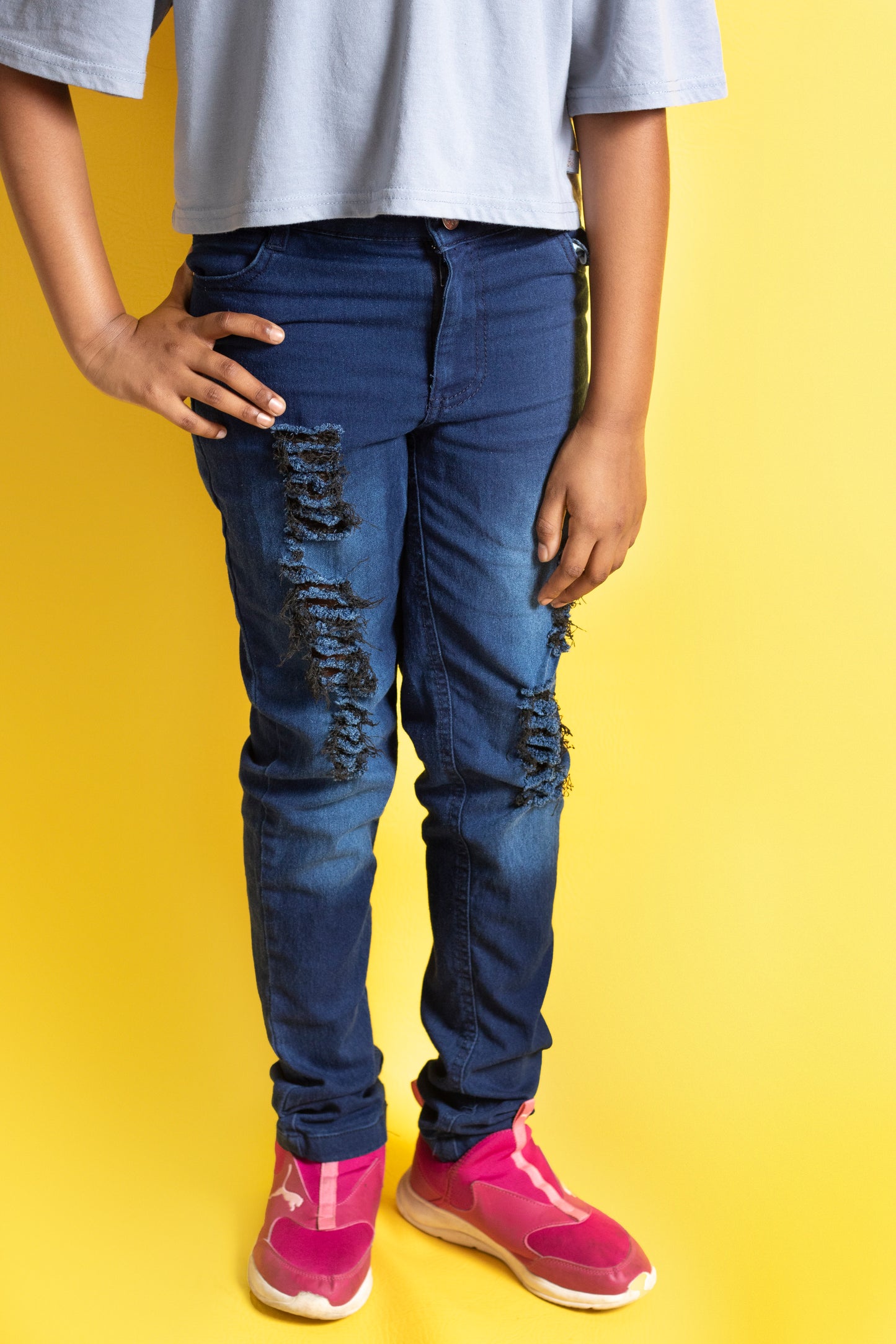 Big Girls 5 Pocket Skinny Fit Jeans With Distressed Detail (DK116)